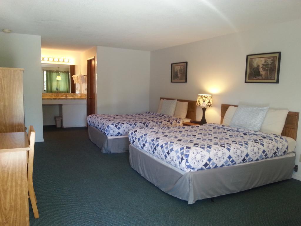 Colwell Motor Inn Ritzville Экстерьер фото